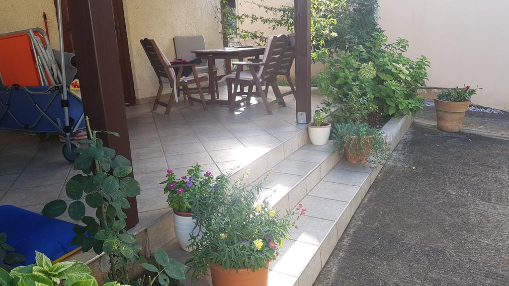 Apartment Ecio Banjole Exterior foto
